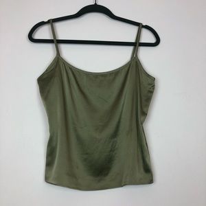 St. John Silky Tank Size Large